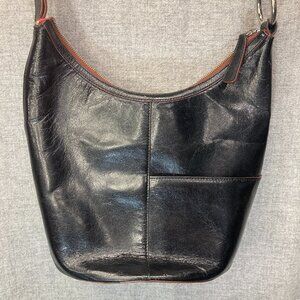 HOBO International Crossbody Bag Shoulder Black Leather Bucket Annabella Red Zip